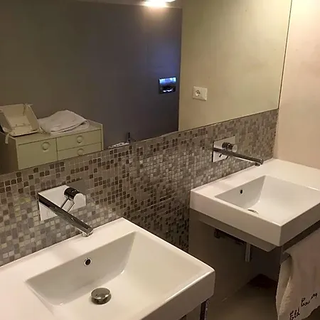 Bed & Breakfast Elda 3*