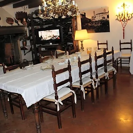 Elda Bed & Breakfast 3*