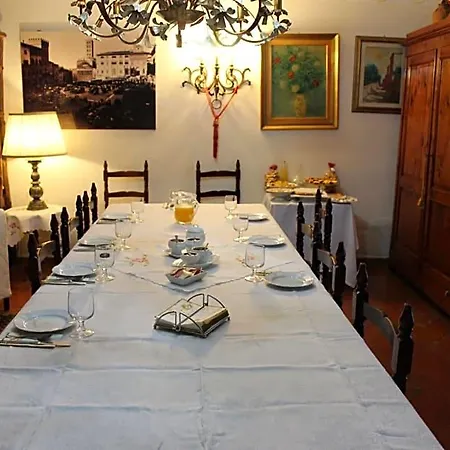 Bed & Breakfast Elda 3*